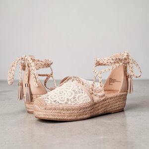 Nanette Lepore Women's Bitsy 1 Espadrille Wedge Sandal